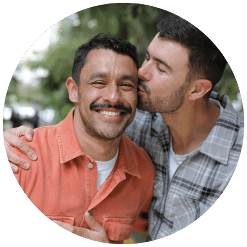 gay-male-couple-circle